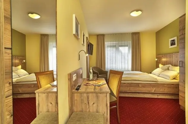 Tek Büyük Yataklı Oda (Small)