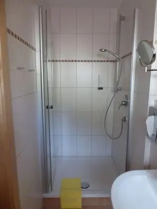 Tek Büyük Yataklı Oda (Small)