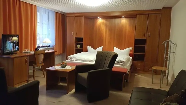 Tek Büyük Yataklı Oda, 1 Büyük (Queen) Boy Yatak, Sigara İçilmez, Dağ Manzaralı