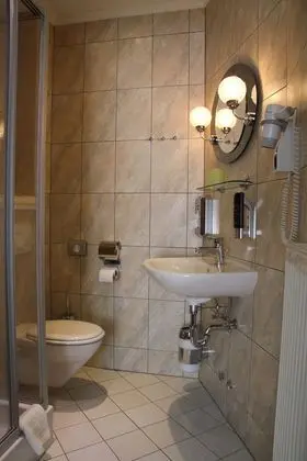 Tek Büyük Yataklı Oda, 1 Büyük (Queen) Boy Yatak, Sigara İçilmez, Dağ Manzaralı