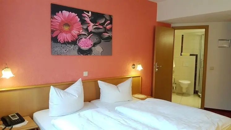 Tek Büyük Yataklı Oda, 1 Büyük (Queen) Boy Yatak, Sigara İçilmez, Dağ Manzaralı