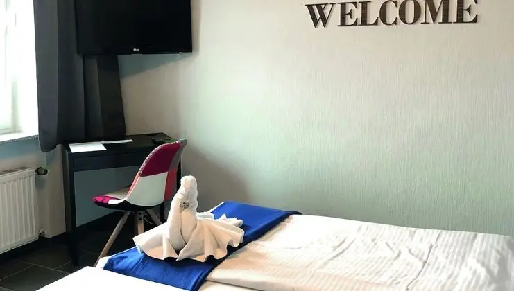 Comfort Tek Büyük Yataklı Oda