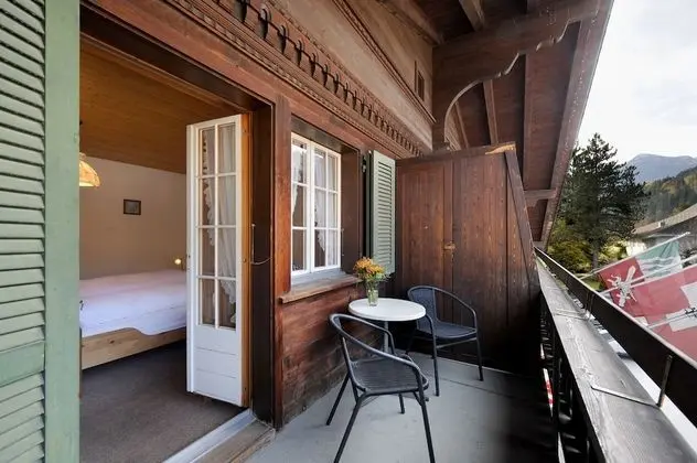 Tek Büyük Yataklı Oda, Balkon