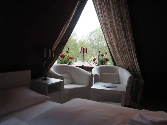 Tek Büyük Yataklı Oda