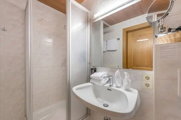 Deluxe Tek Büyük Yataklı Oda, 1 Çift Kişilik Yatak