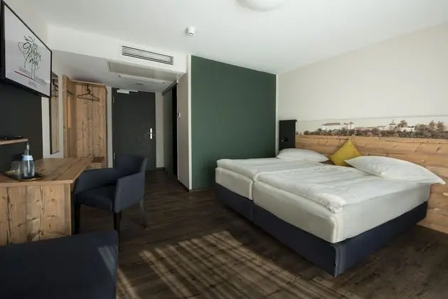 Comfort Tek Büyük Yataklı Oda