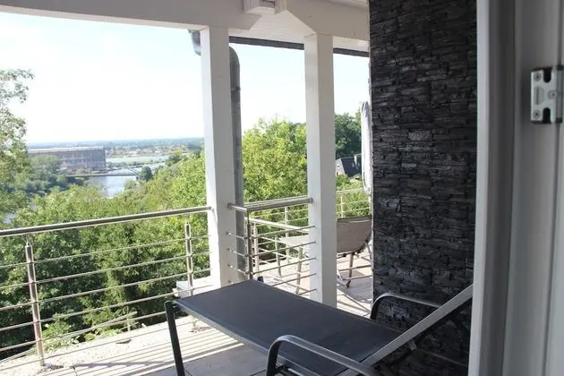 Büyük Yataklı Tek Kişilik Oda, Kanal Manzaralı