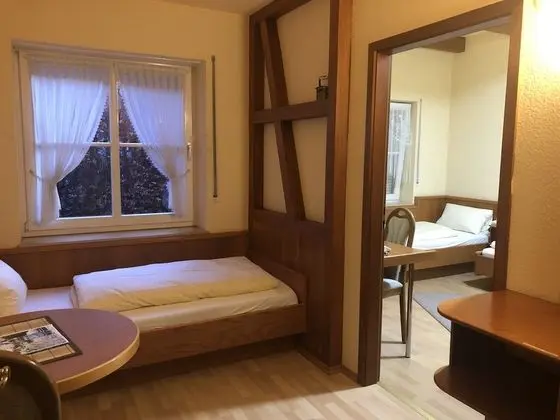 Tek Büyük Yataklı Oda