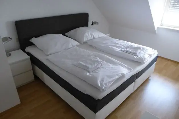 Economy Tek Büyük Yataklı Oda, Ortak Banyo