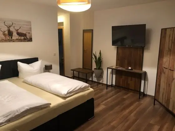 Comfort Tek Büyük Yataklı Oda