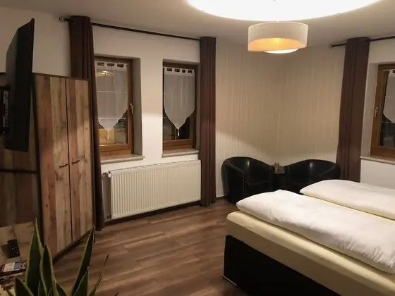 Comfort Tek Büyük Yataklı Oda