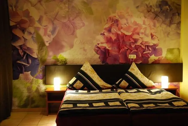 Business Tek Büyük veya İki Ayrı Yataklı Oda, 2 Tek Kişilik Yatak