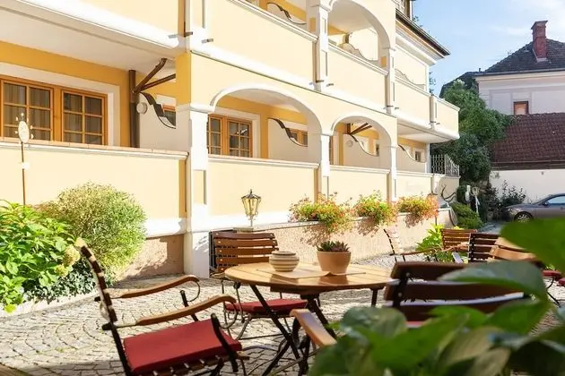 Tek Büyük Yataklı Oda, Balkon