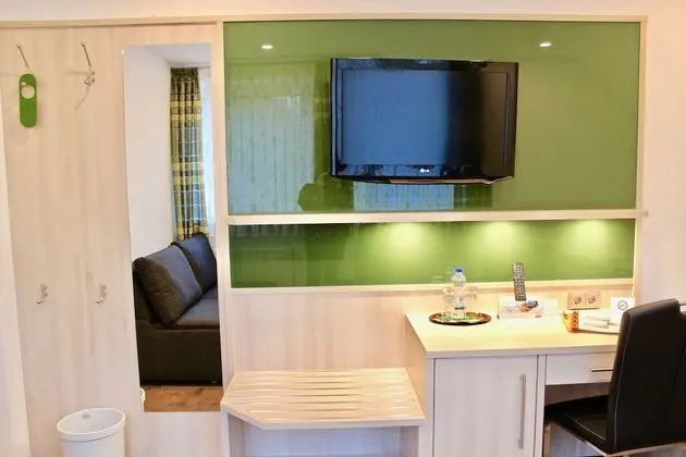 Comfort Tek Büyük Yataklı Oda (Deluxe)