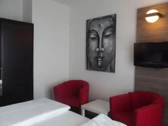 Standard Tek Büyük Yataklı Oda