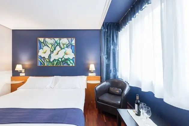 Tek Büyük veya İki Ayrı Yataklı Oda