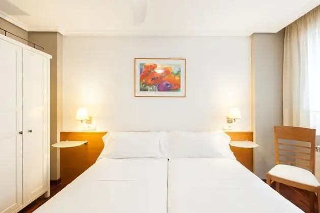 Tek Büyük veya İki Ayrı Yataklı Oda