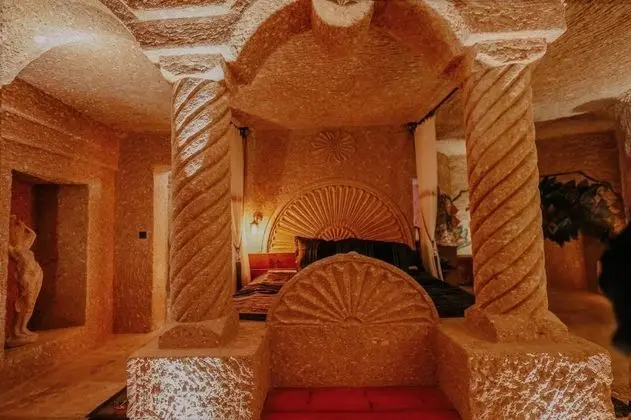 Aile Suiti, Avlu Manzaralı, 1. Kat