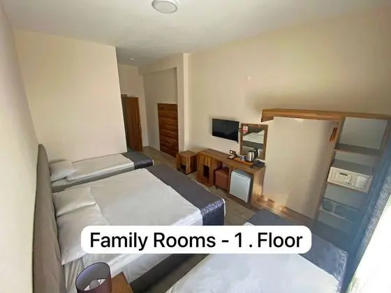Family Dört Kişilik Oda