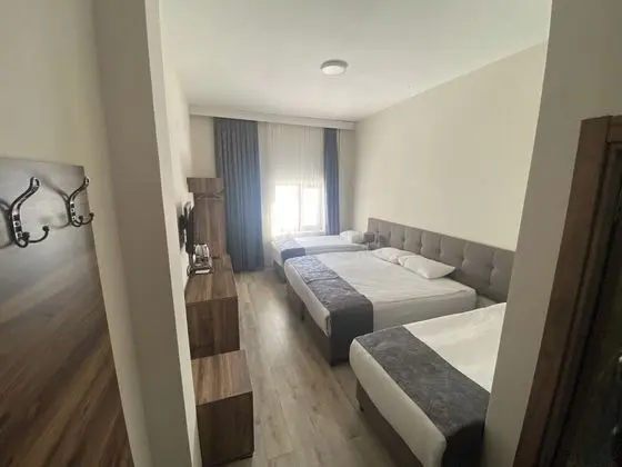 Family Dört Kişilik Oda
