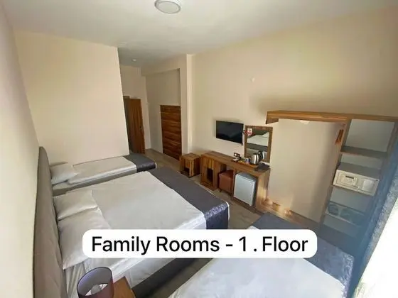 Family Dört Kişilik Oda