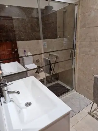 Economy Tek Kişilik Oda, Ortak Banyo
