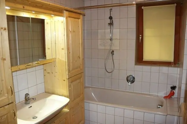 Apart Daire, 1 En Büyük (King) Boy Yatak ve Çekyat, Dağ Manzaralı