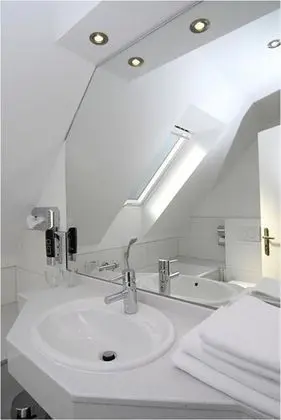 Deluxe Tek Büyük Yataklı Oda (large Double Room)