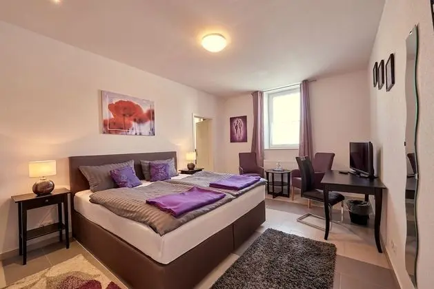Comfort Tek Büyük veya İki Ayrı Yataklı Oda