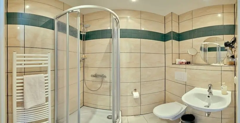 Comfort Tek Kişilik Oda, Avlu Manzaralı