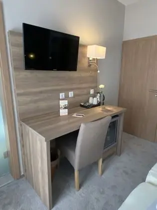 Classic Tek Büyük Yataklı Oda