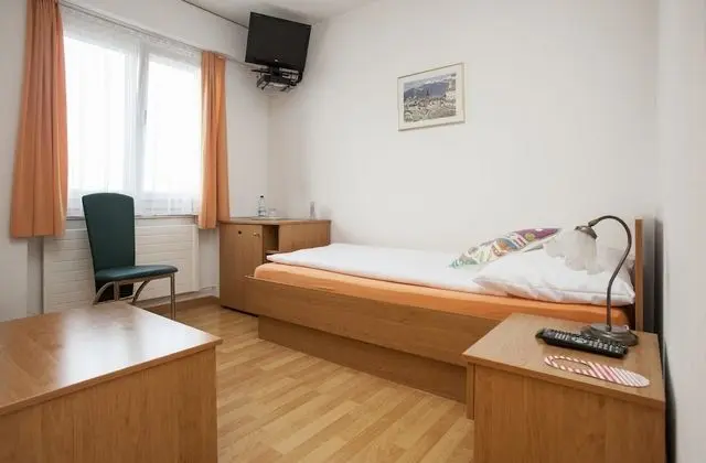Tek Kişilik Oda