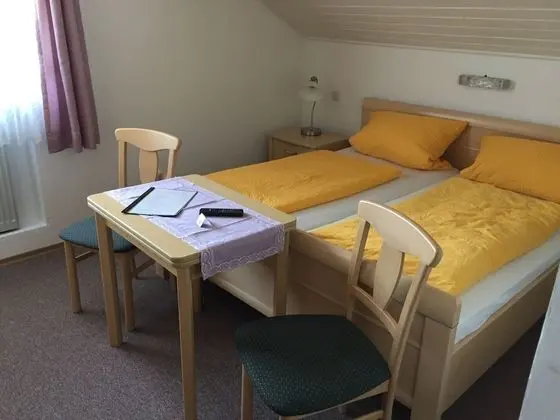 Standard Üç Kişilik Oda