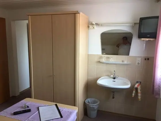 Standard Üç Kişilik Oda