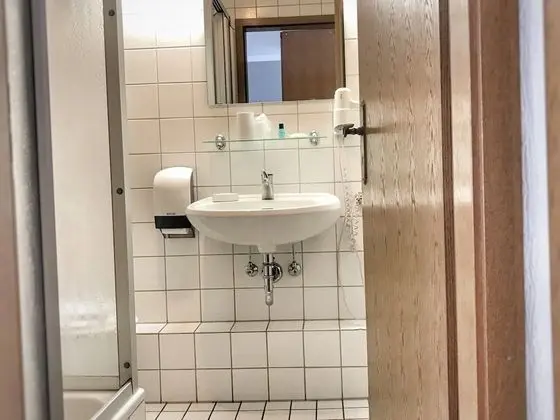 Standard Tek Büyük Yataklı Oda, Banyolu/Duşlu