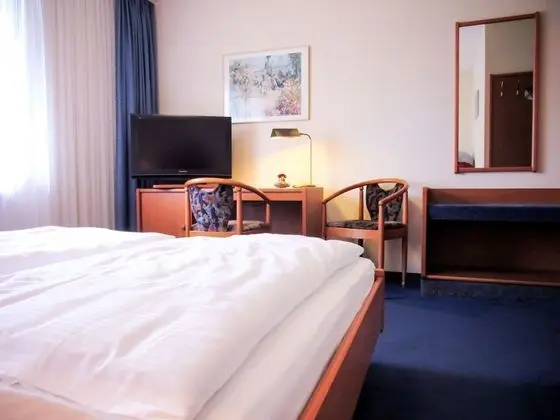 Tek Büyük Yataklı Oda, 1 Çift Kişilik Yatak, Sigara İçilmez