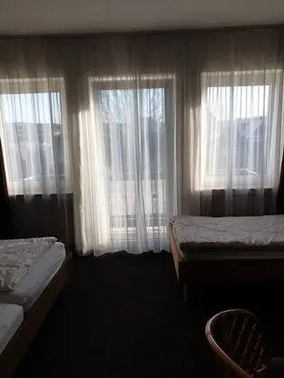 Family Üç Kişilik Oda