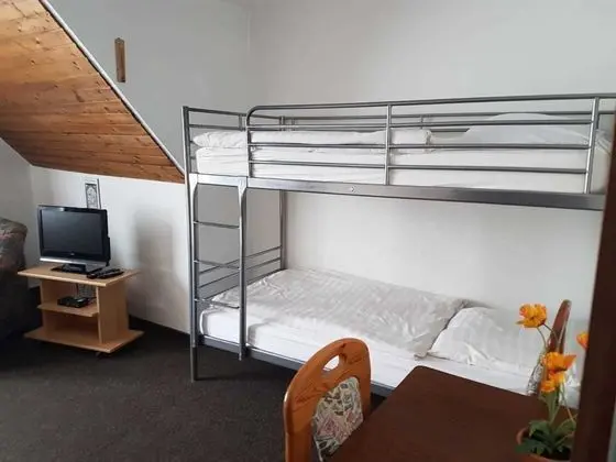 Family Üç Kişilik Oda