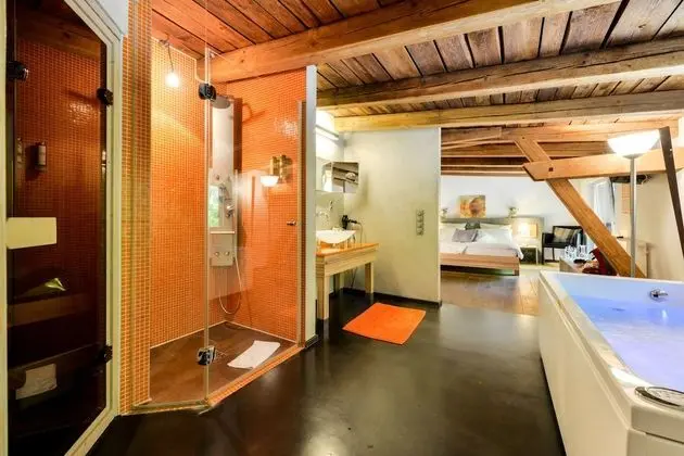 Superior Tek Büyük Yataklı Oda, Jakuzi