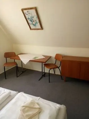 İki Ayrı Yataklı Oda