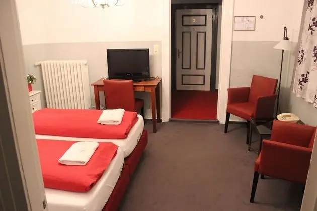 Tek Büyük Yataklı Oda