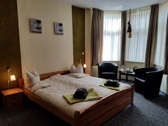 Tek Büyük Yataklı Oda