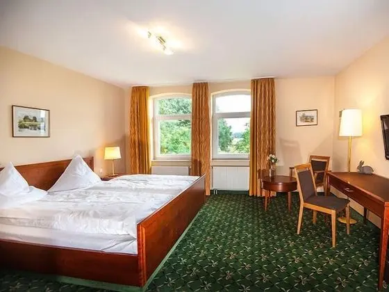 Tek Büyük Yataklı Oda