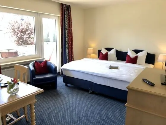 Comfort Tek Büyük Yataklı Oda