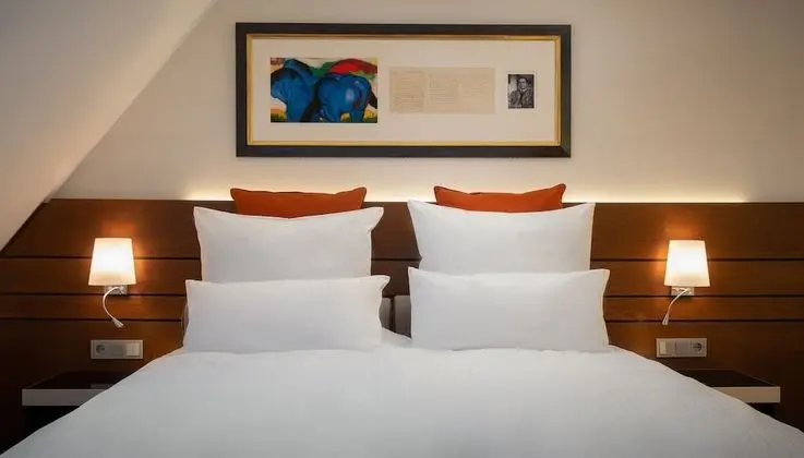 Deluxe Tek Büyük Yataklı Oda