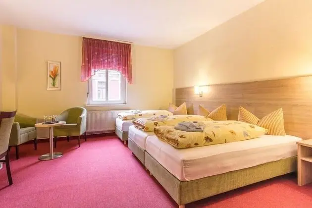 Standard Üç Kişilik Oda