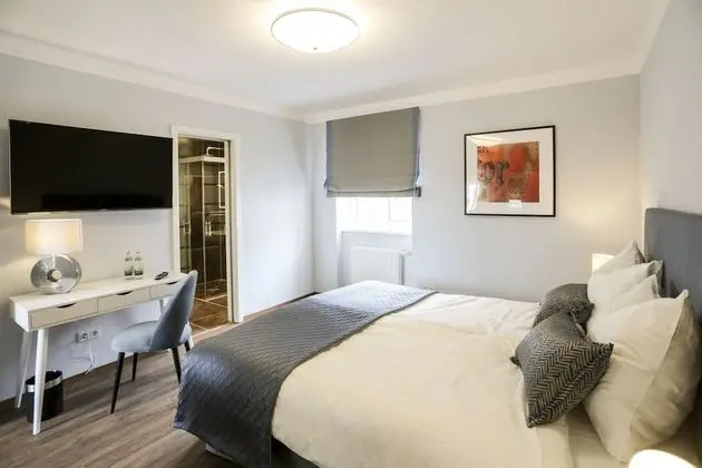 Superior Tek Büyük veya İki Ayrı Yataklı Oda