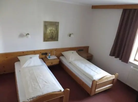 City İki Ayrı Yataklı Oda