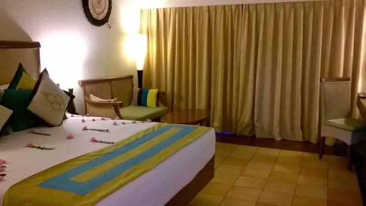 Kır Evi, Lagün Manzaralı (Zuri)