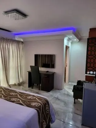 Superior Tek Büyük Yataklı Oda